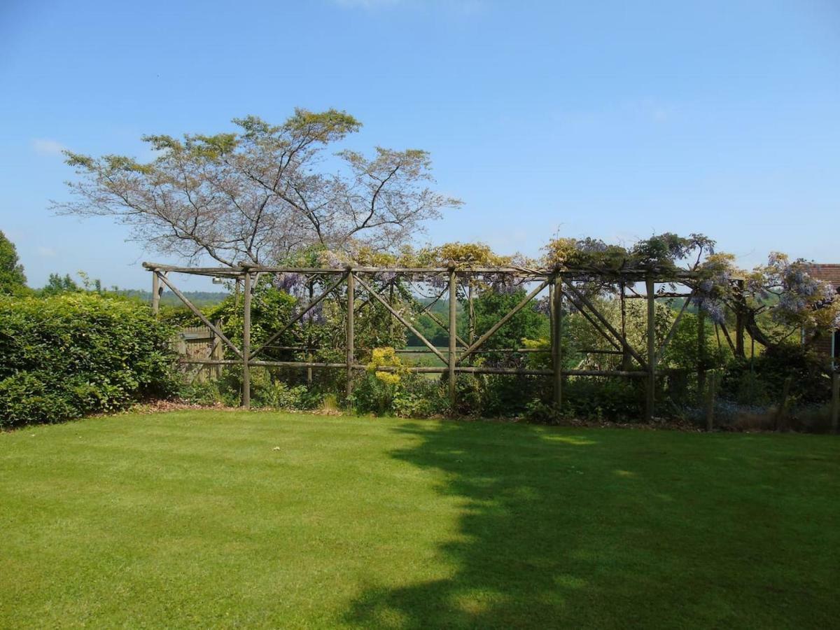 Bond'S Cottage Barn Royal Tunbridge Wells Zewnętrze zdjęcie